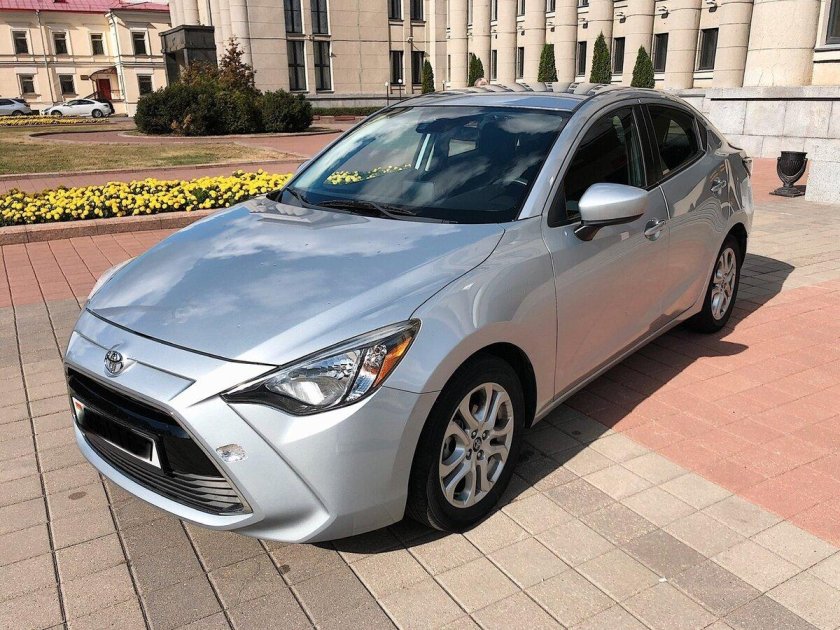 Тойота ярис 2018