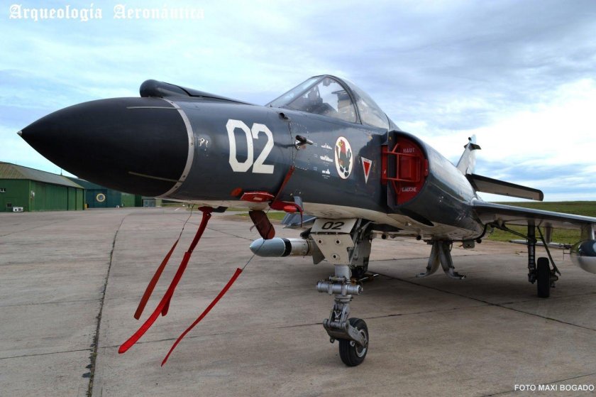 Супер Этандар самолет