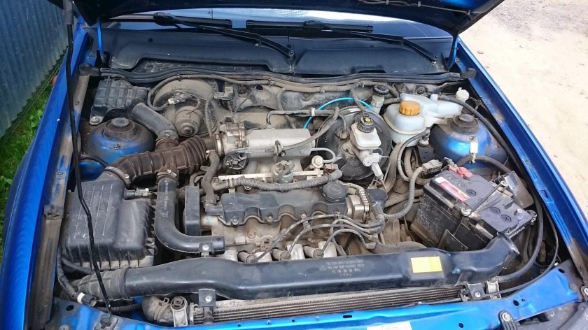 Подкапотка Дэу Нексия 8 клапанов