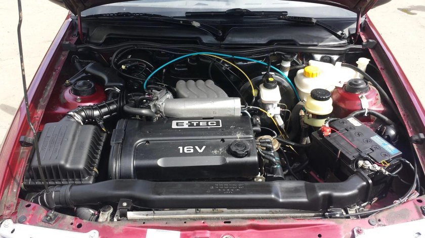 Моторный отсек Дэу Нексия 1.6 16кл