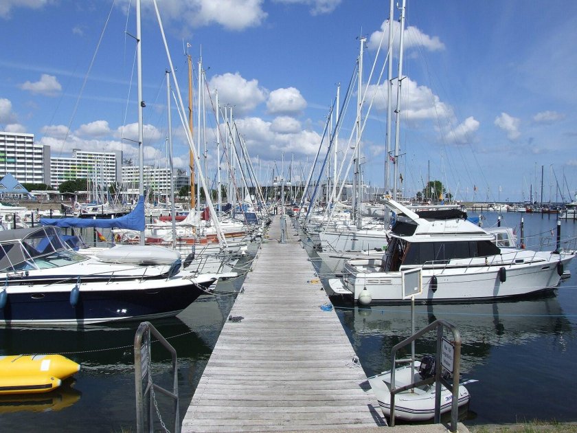 Яхтенный порт Марина порт Созопол