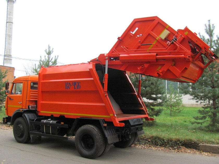 Мусоровоз ко 456