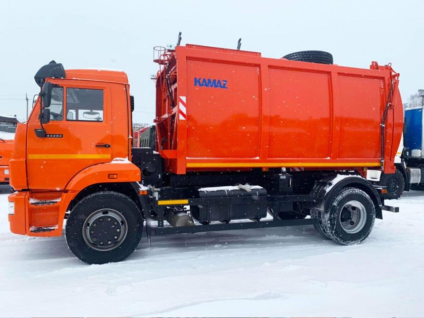 КАМАЗ мусоровоз ко 440 7