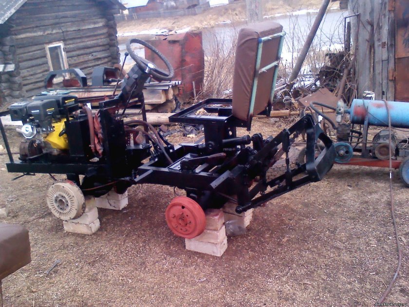 Трактор переломка 4х4