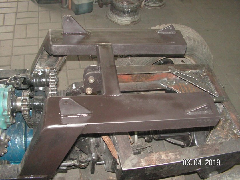 Трактор переломка