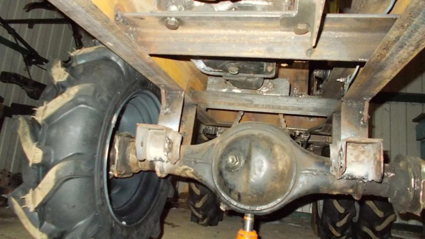 Трактор переломка