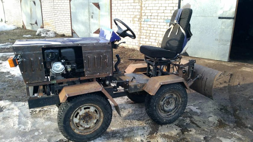 Трактор переломка