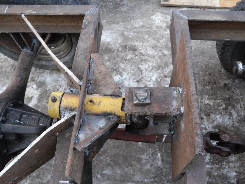 Минитрактор переломка 4х4