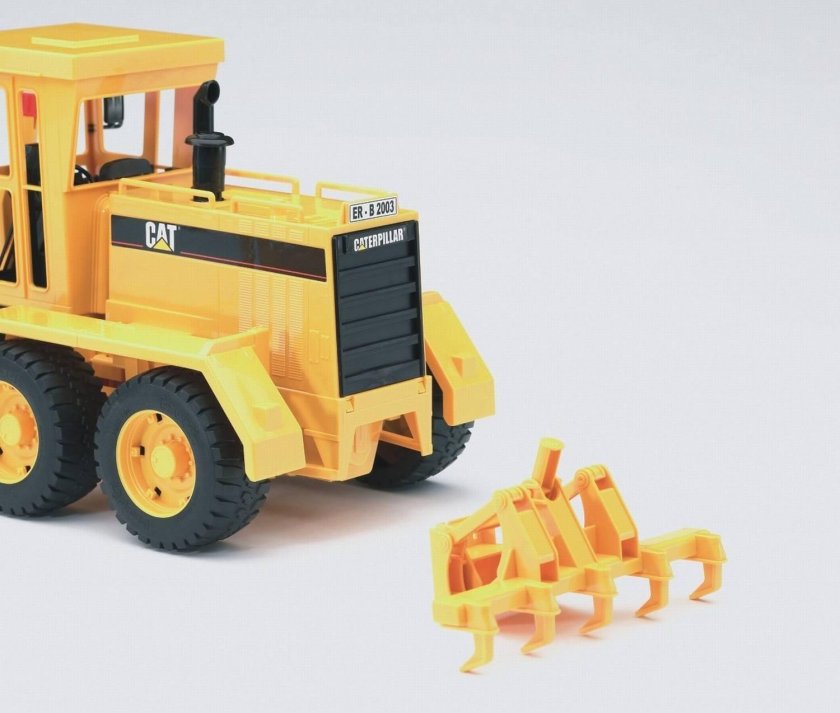 Грейдер Bruder Cat 02-436