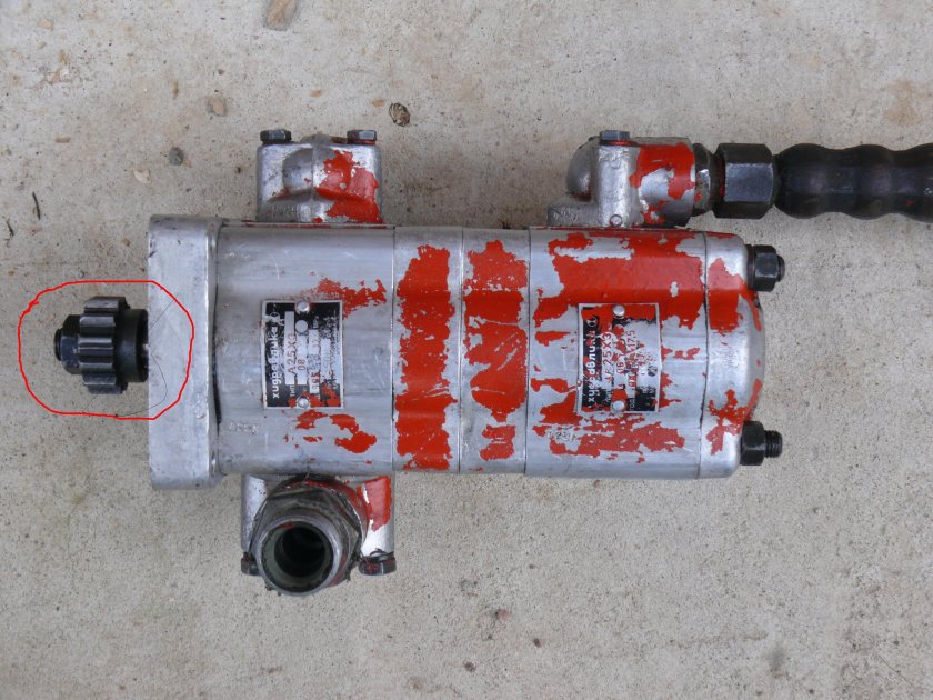 Т-25 гидравлика насос