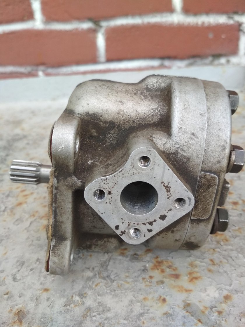 Гидравлический насос для Исеки т 500