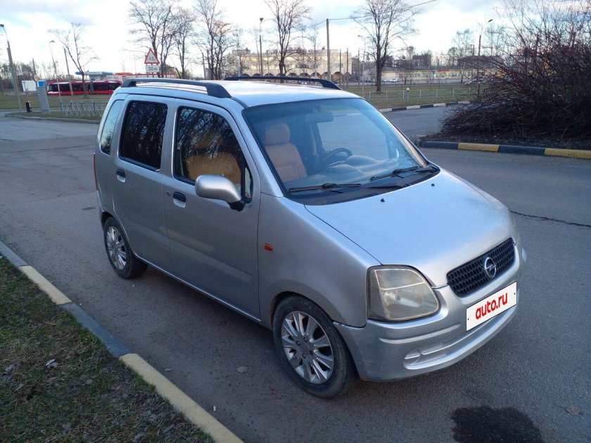 Опель агила 2002