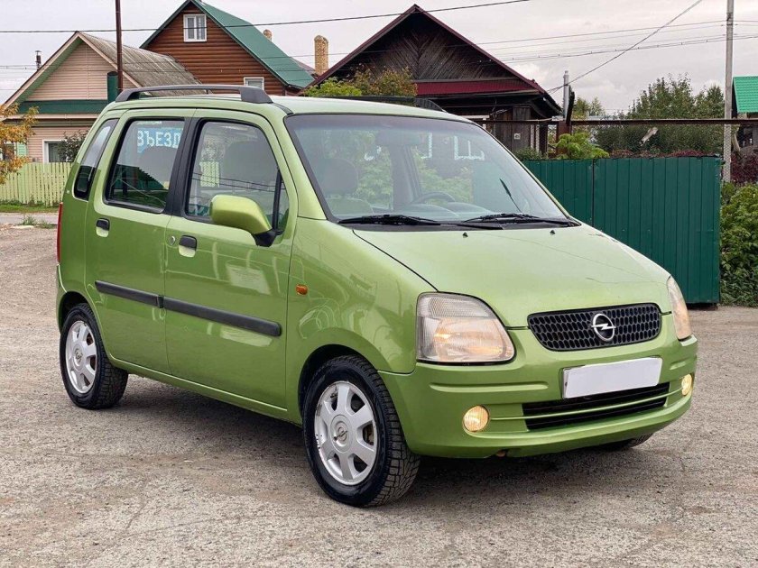 Opel Agila с 2000-2007 г.в белый фон