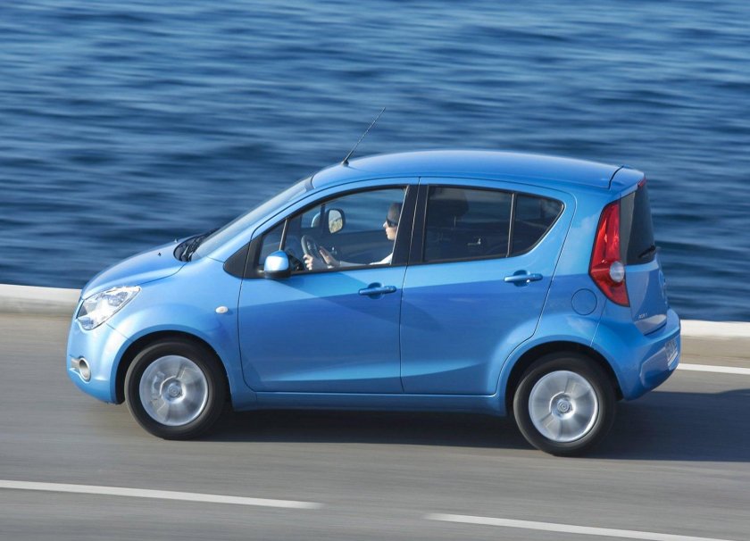 Opel Agila 2
