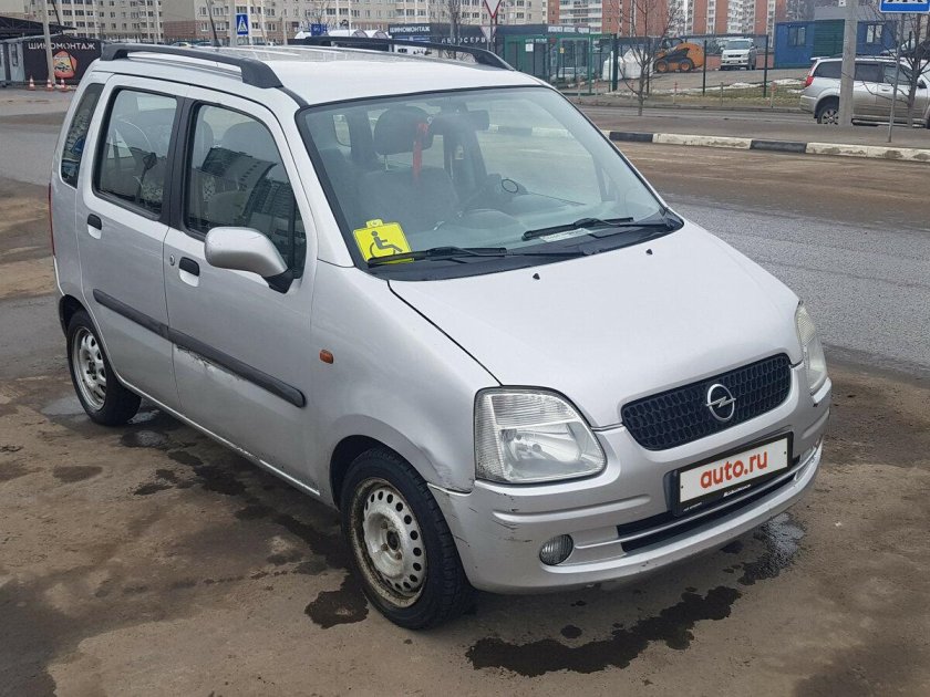 Опель Агила 2001 года