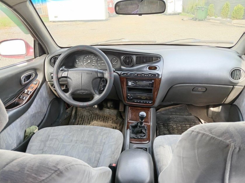 Daewoo leganza 2001 салон