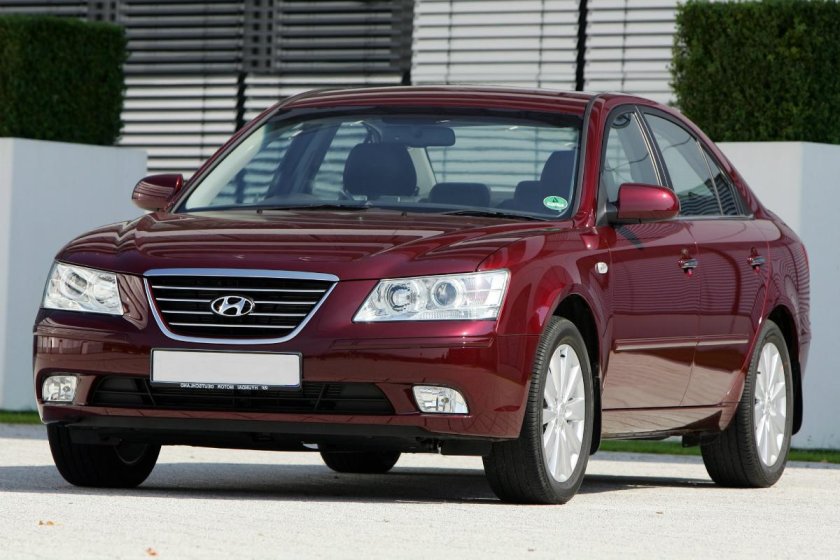 Hyundai Sonata NF 2009