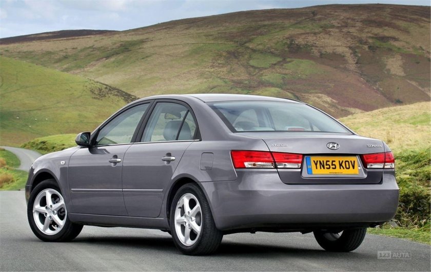 Hyundai Sonata NF 2005