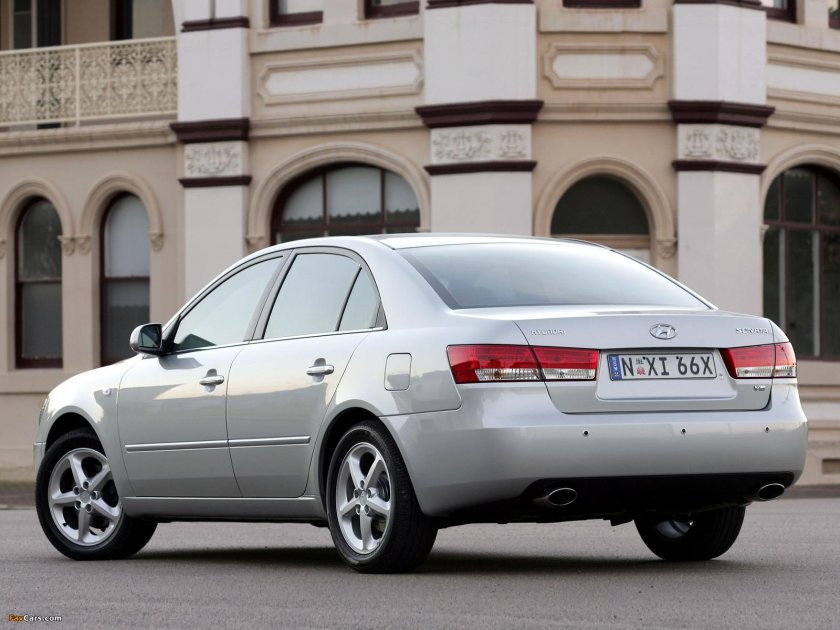 Hyundai Sonata NF 2009