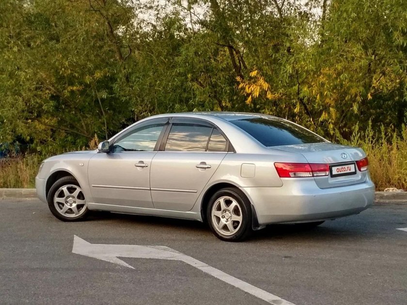 Hyundai Sonata NF 2005