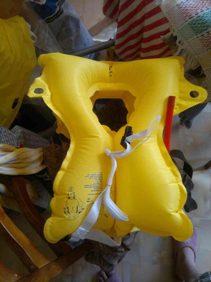 Авиационный спасательный жилет АСЖ-74