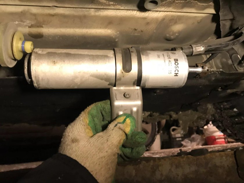 Фильтр топливный БМВ х3 3,0 ф25