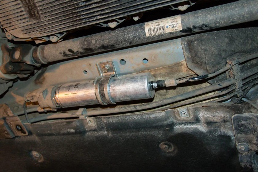 Фильтр топливный x1 дизель BMW