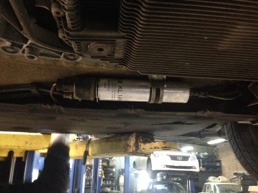 Топливный фильтр БМВ е87 116