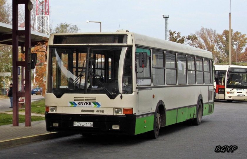 Ikarus 415