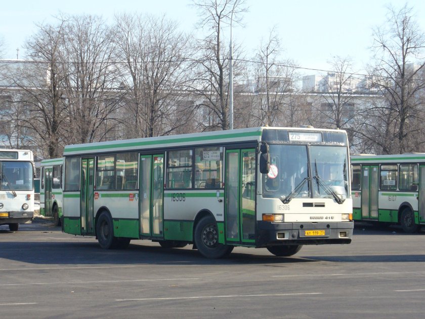 Икарус 415 москва