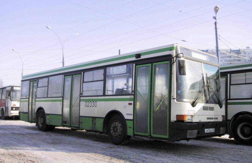 Автобус икарус 415