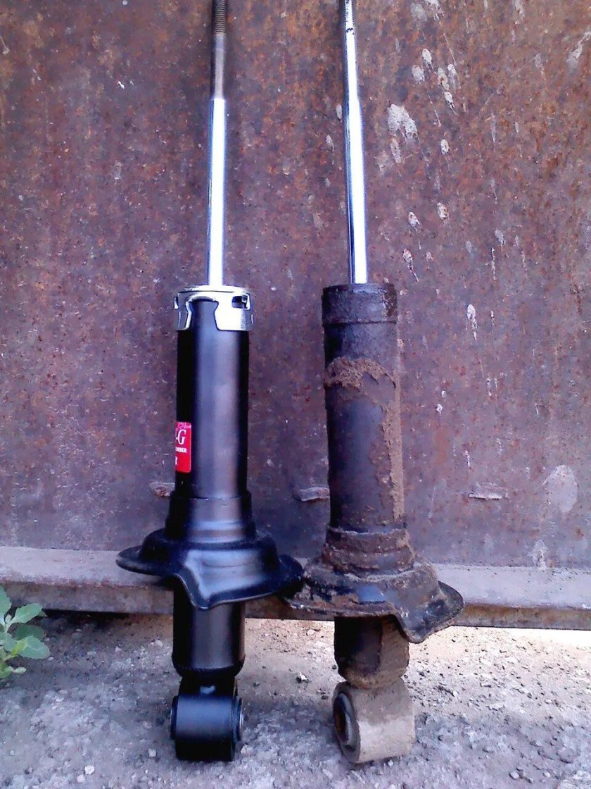 Задние стойки CR-V rd1