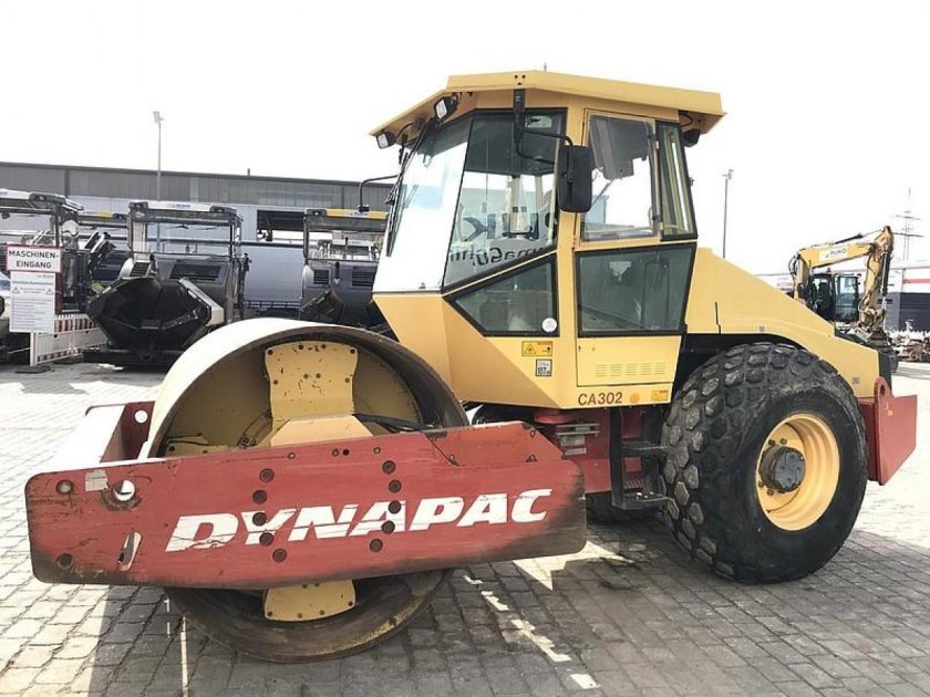 Dynapac ca302d