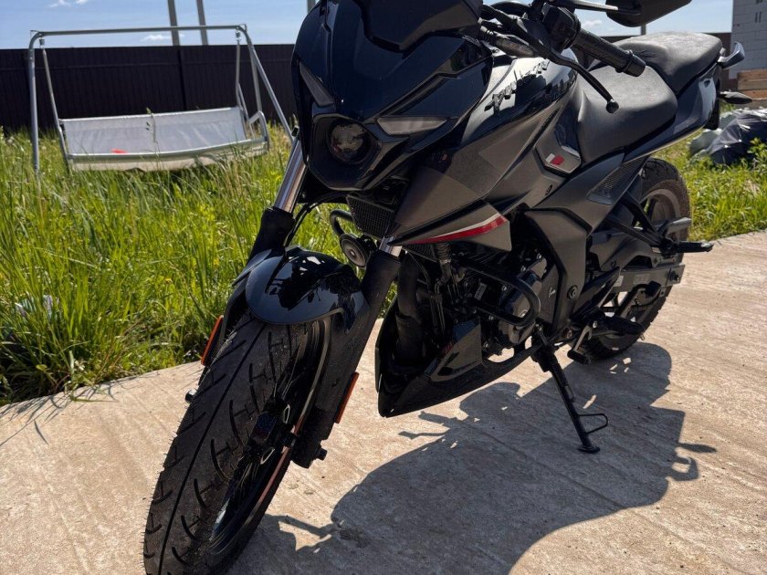 Bajaj pulsar ns200