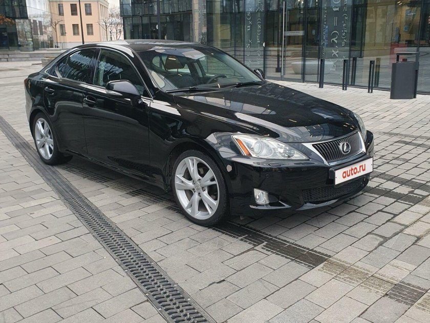 Lexus is 220