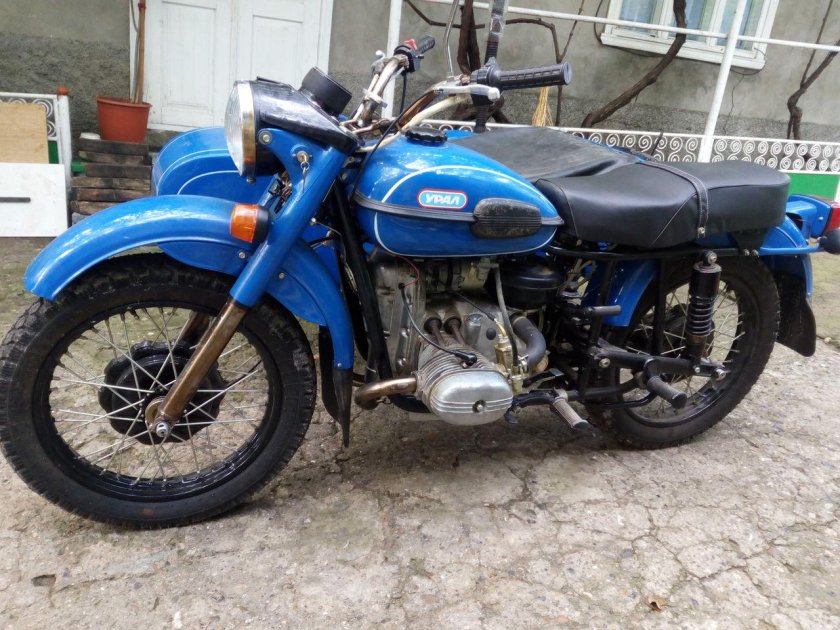 Мотоцикл Урал ИМЗ-8.103