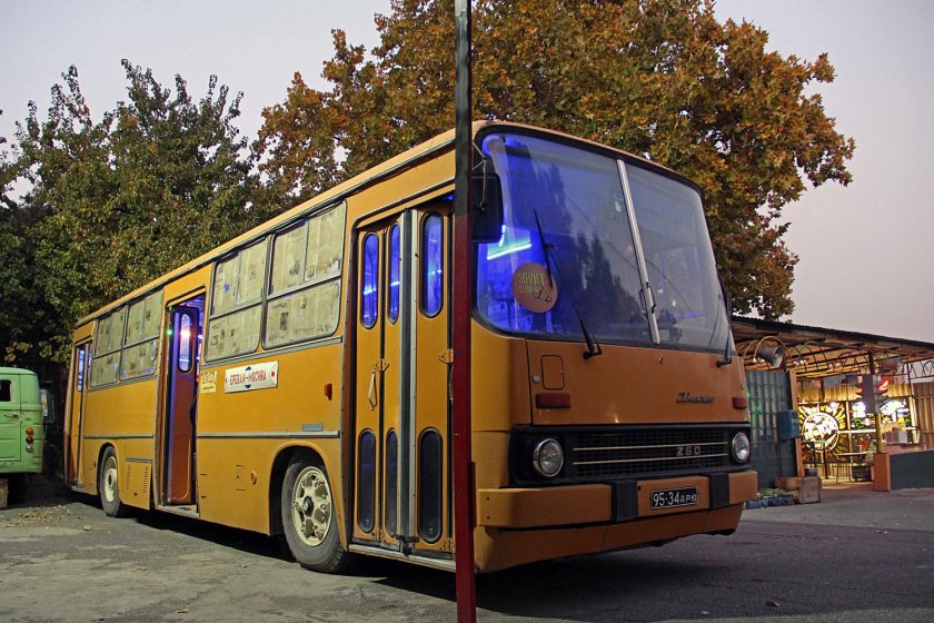 Икарус автобус