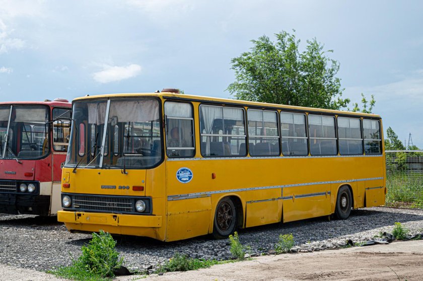 Автобус икарус