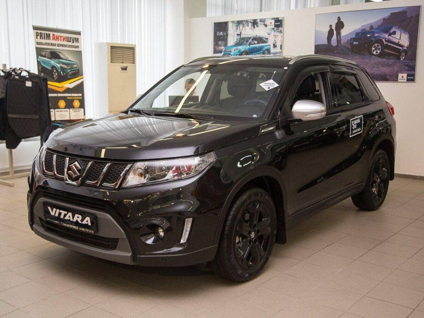Сузуки Витара 2017 черный