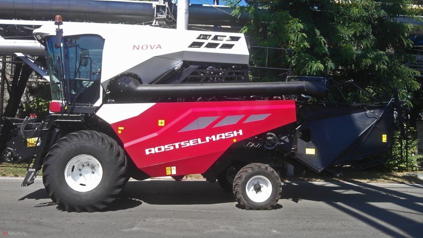 Комбайн Nova 340