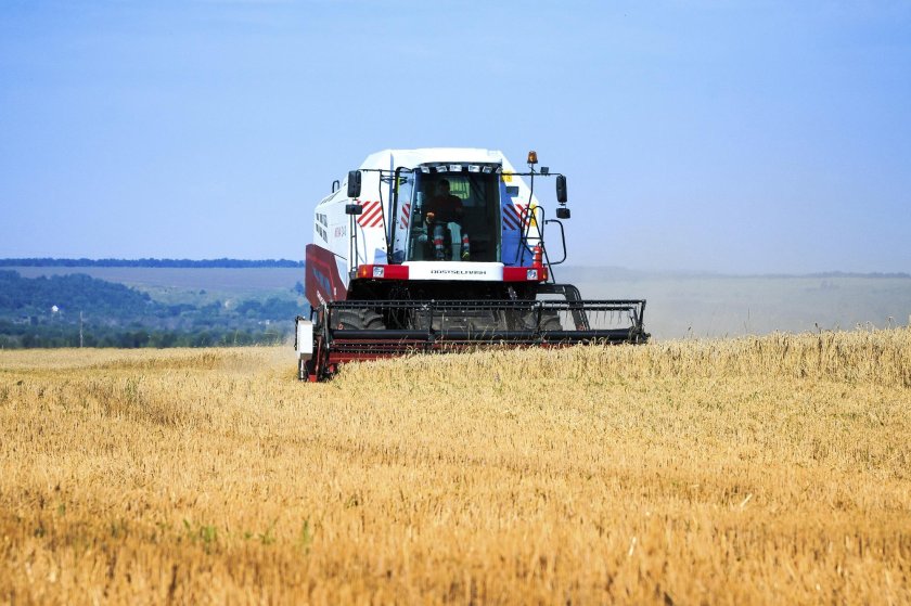 Зерноуборочный комбайн Nova 340