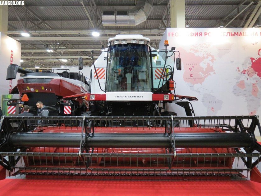 Комбайн Nova 340