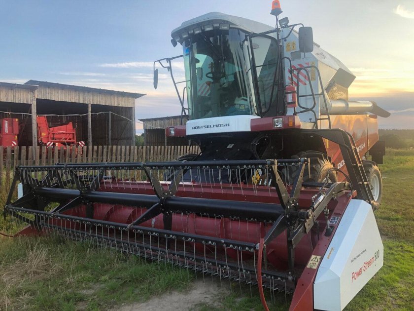 Комбайн ростсельмаш