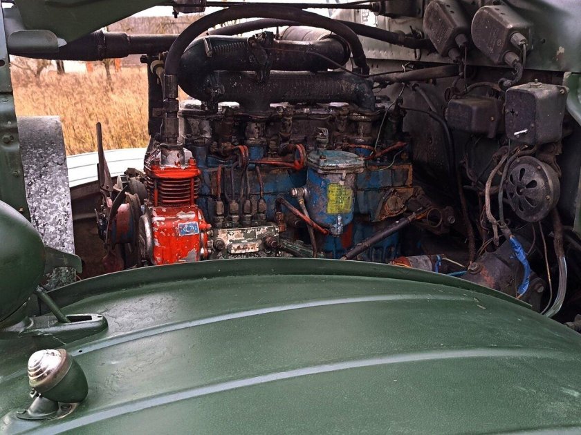 МАЗ 200 двигатель