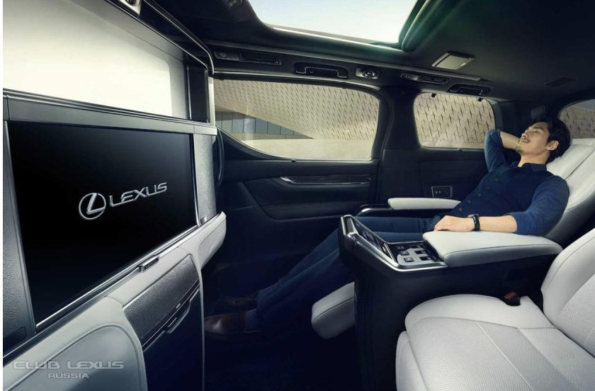 Минивэн Lexus lm300h