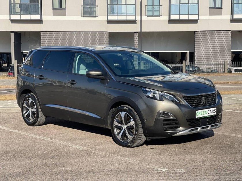 Peugeot 5008 2009 2013