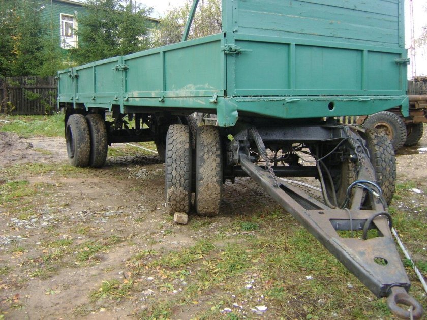 Прицеп ГКБ-8350 бортовой