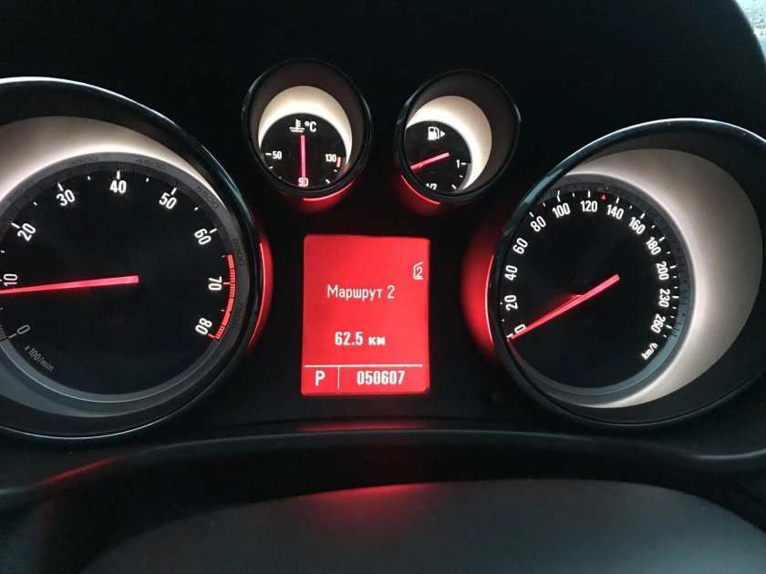 Opel astra j рестайлинг