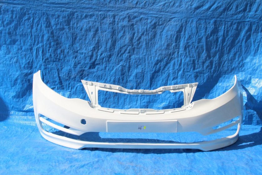 Бампер передний Киа Рио 3 белый