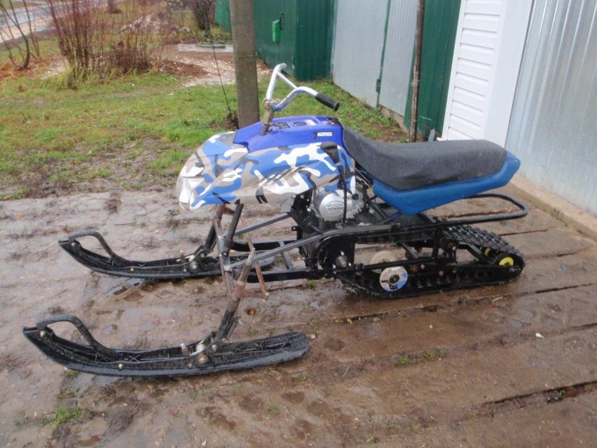 Снегоход Чук и Гек с мотором